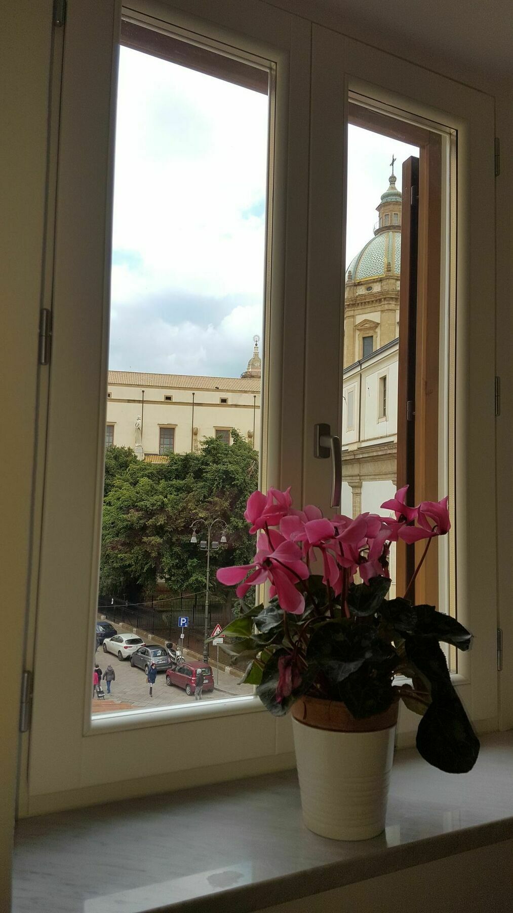 Palazzo De Castro Apartment